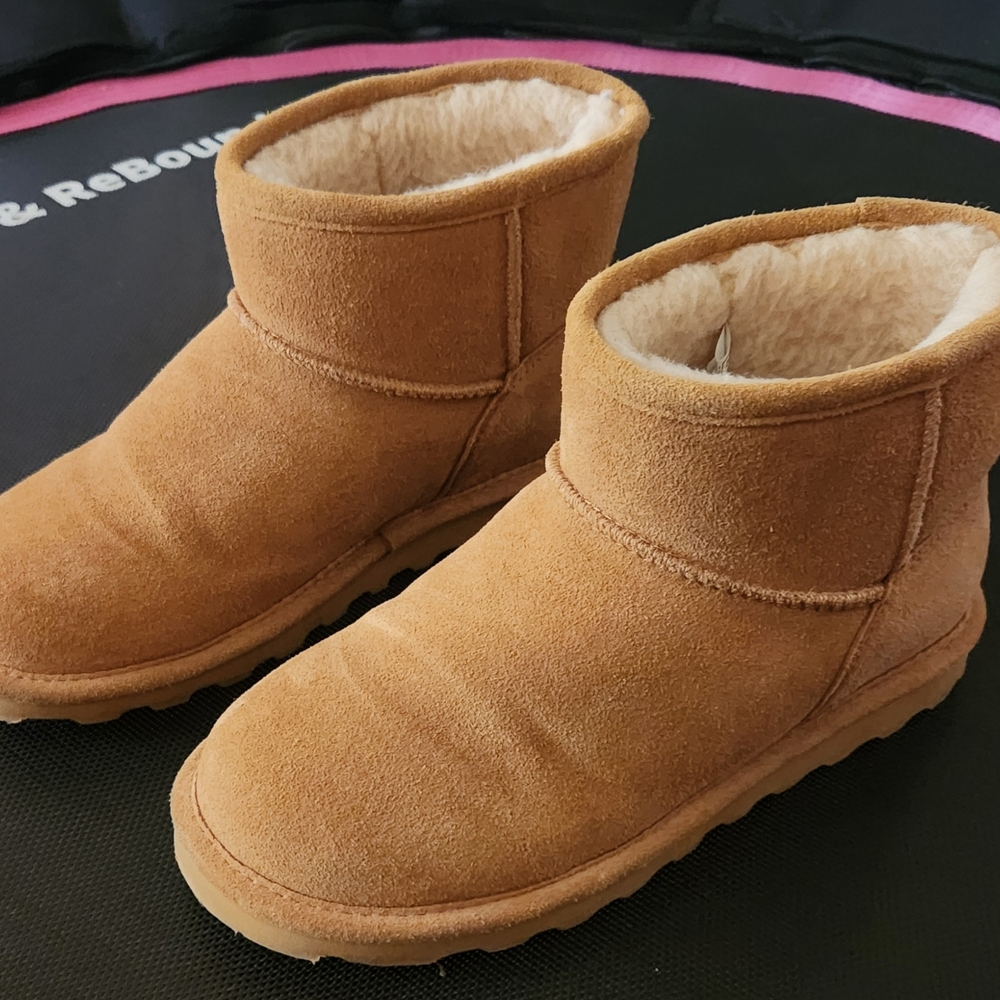BearPaw Tan Suede Boots